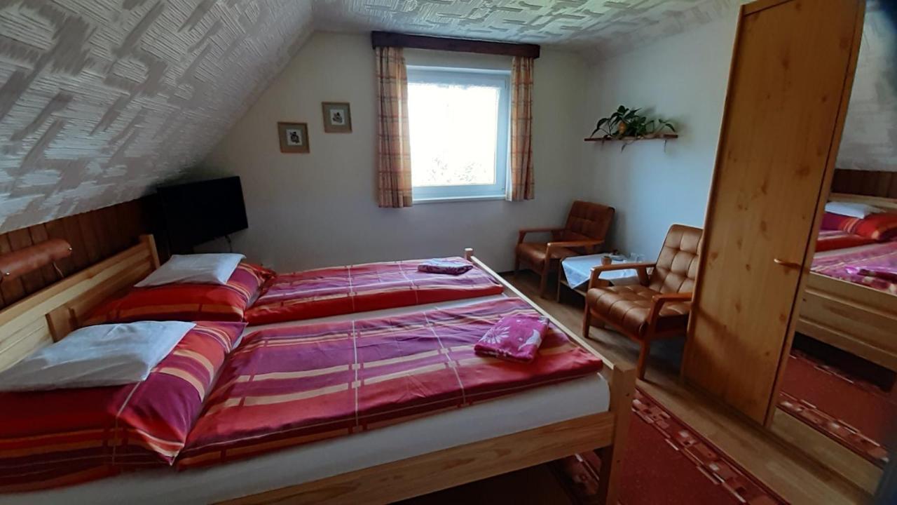 Pension Kristyna Kasperske Hory Exterior foto